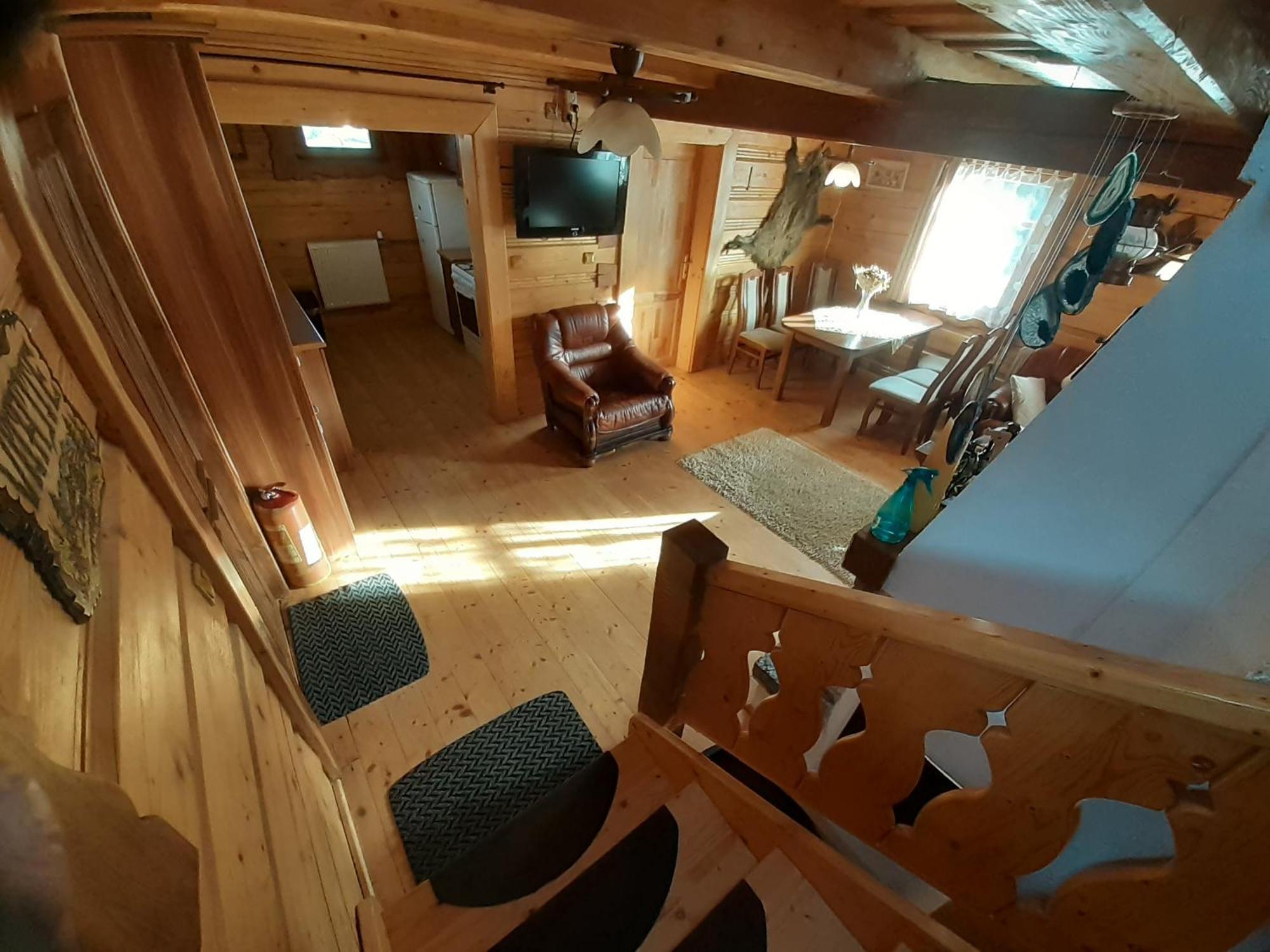 Drevenica Deni Villa Osturna ภายนอก รูปภาพ