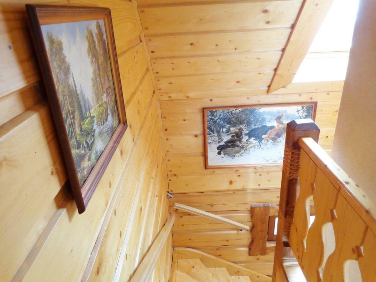 Drevenica Deni Villa Osturna ภายนอก รูปภาพ